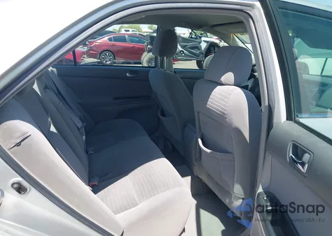 2005 Toyota Camry Le/Xle/Se из США, поврежденный, VIN 4T1BE32K25U955825